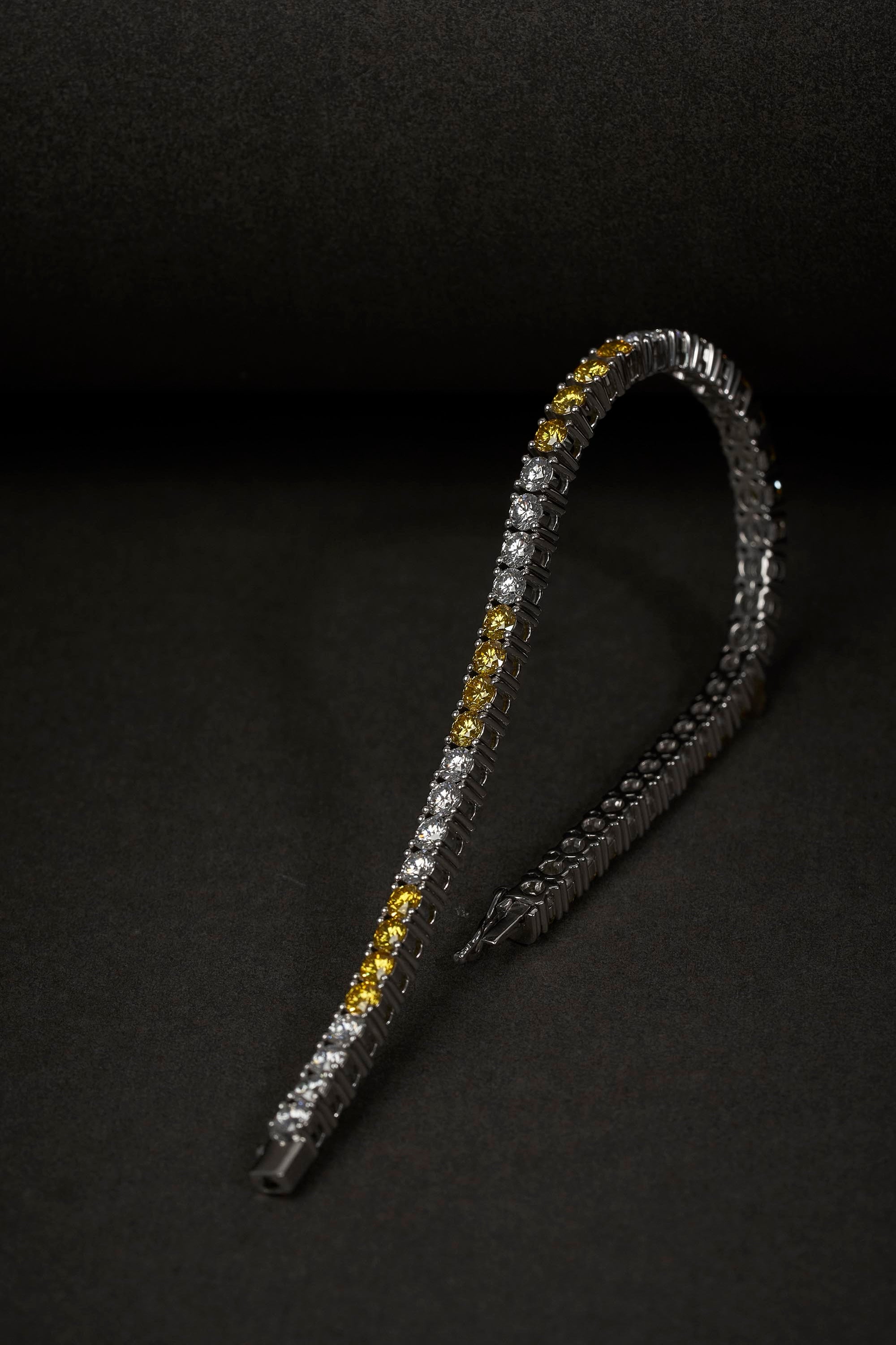 White and yellow diamond tennis bracelet